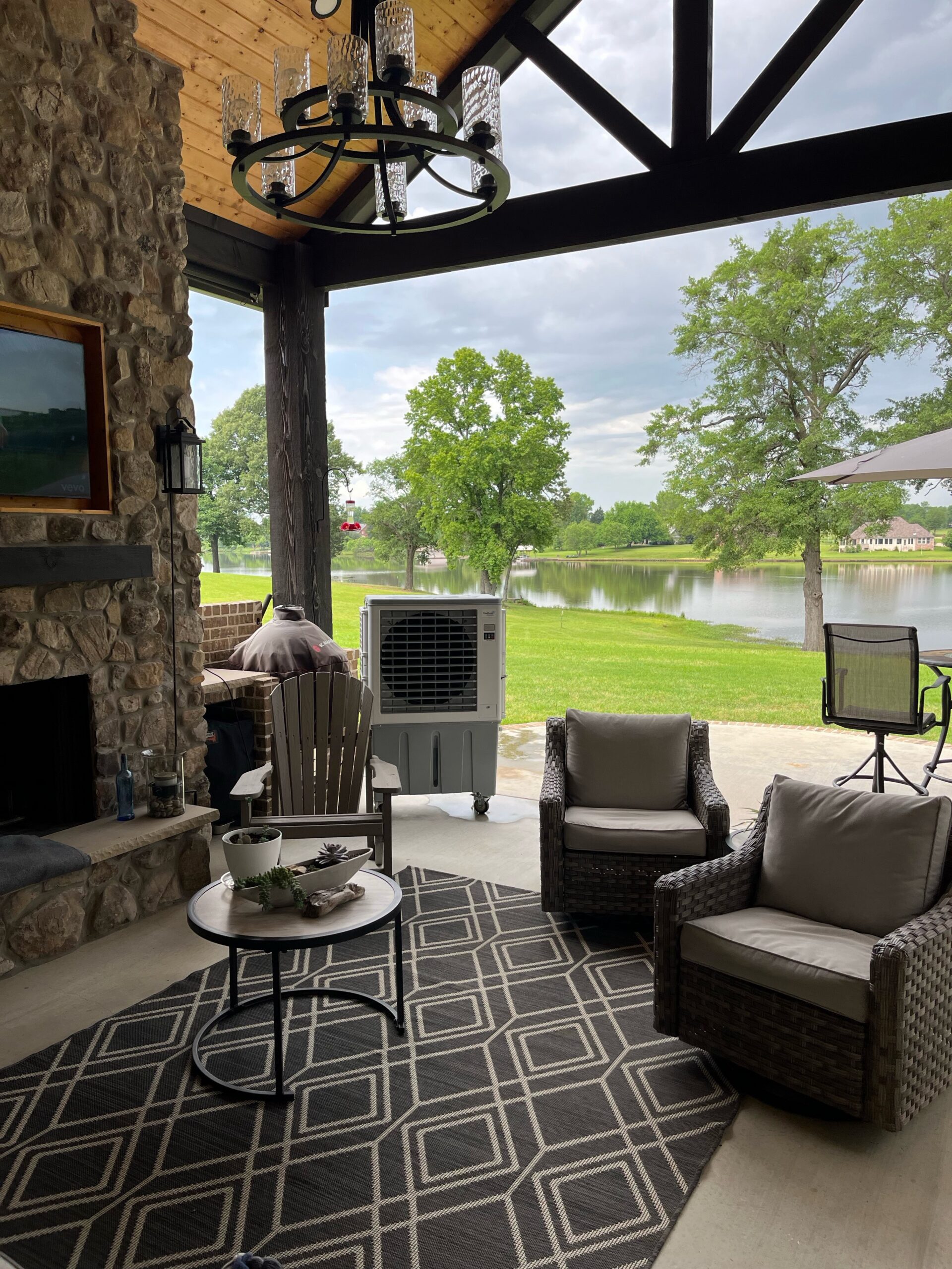 CK4500 S on patio scaled